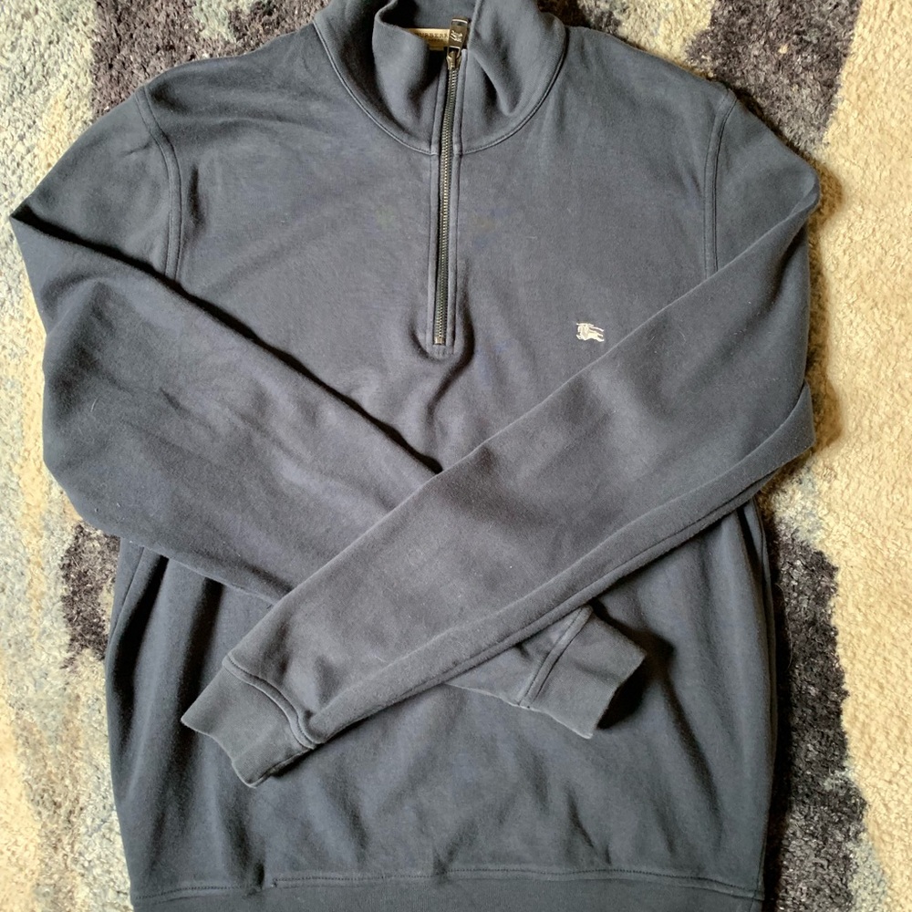 Burberry sweater